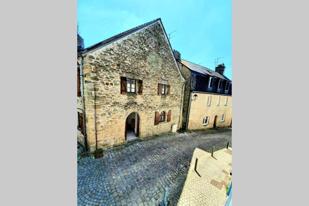 דירות Studio Mezzanine Plein Coeur Historique De ואנה מראה חיצוני תמונה
